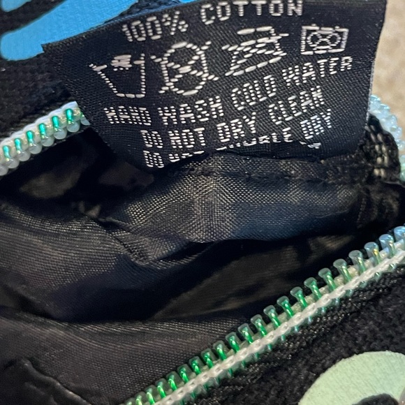 NWT Robin Ruth 100% Multi-color Mini Crossbody “New York “ - Picture 9 of 11